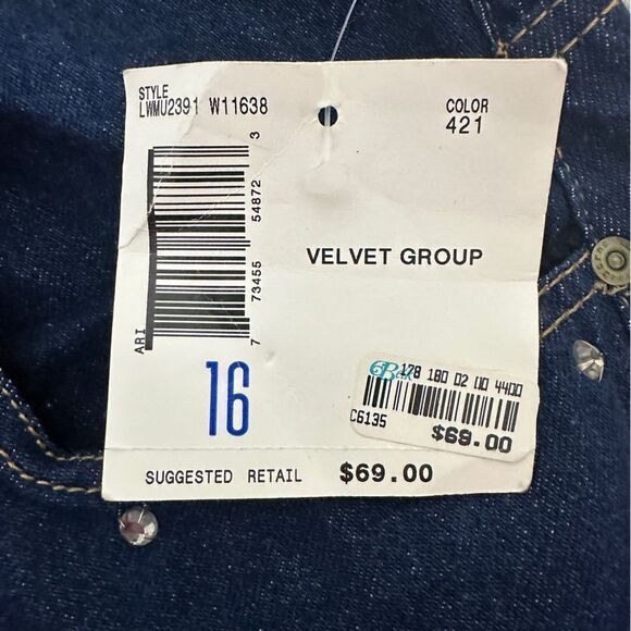 Liz Claiborne velvet group capri jeans with rhinestones and velvet size 16 NWT - Picture 5 of 9
